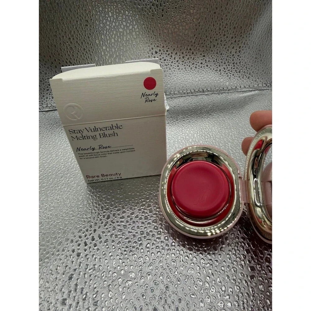 Rare Beauty Stay Vulnerable Melting Blush in Nearly Rose New